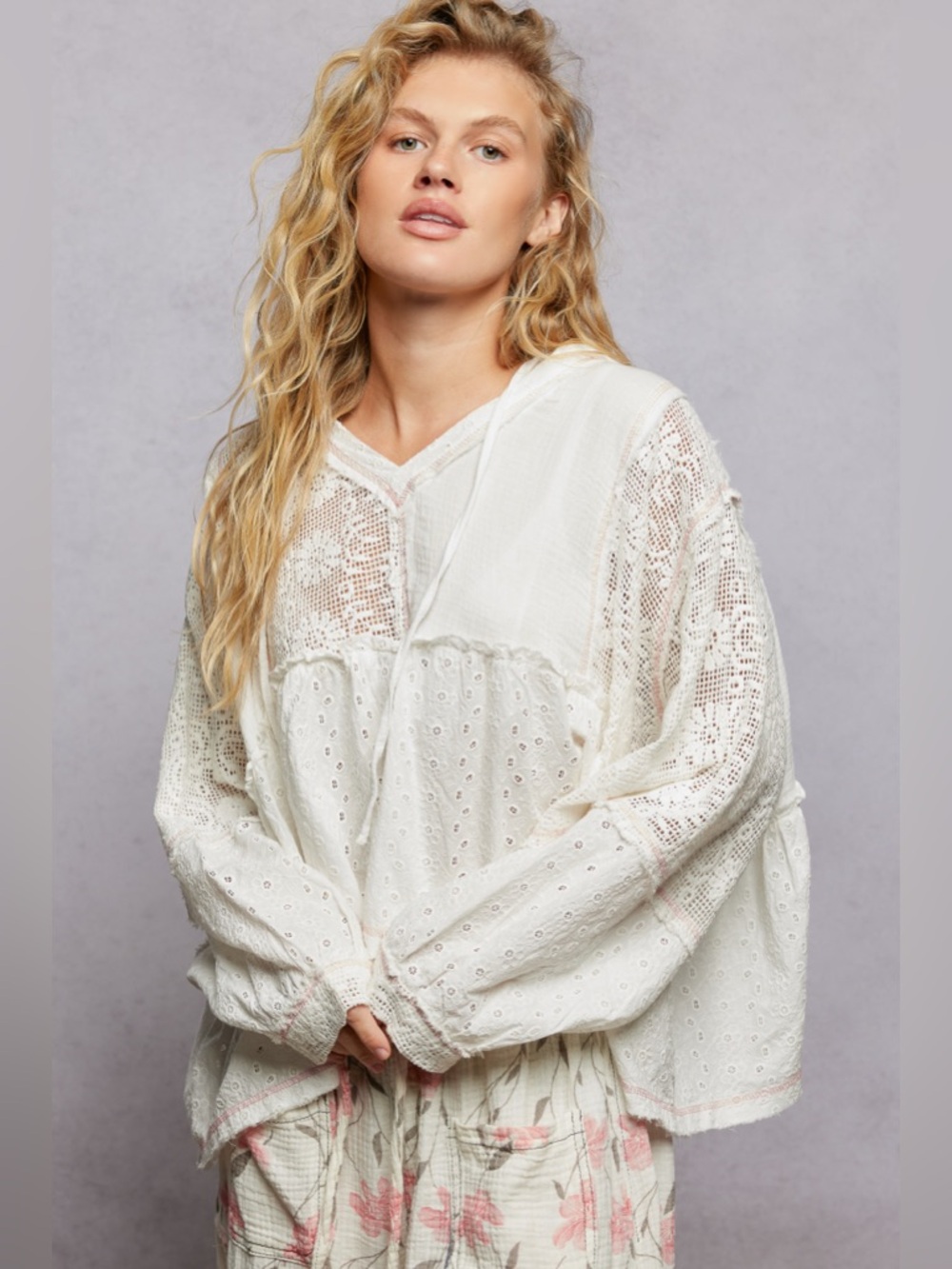 ⚡️ POL “ Flower Festival Hoodie “ Patchwork Lace Top | White - Picture 3 of 6